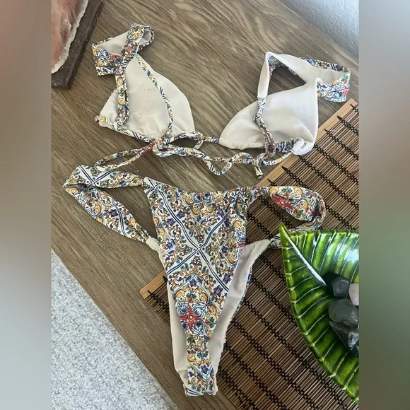 Bydee Sicilia Bikini SET, small, Cyprus top & bottoms, Majolica Tile - Picture 4 of 6